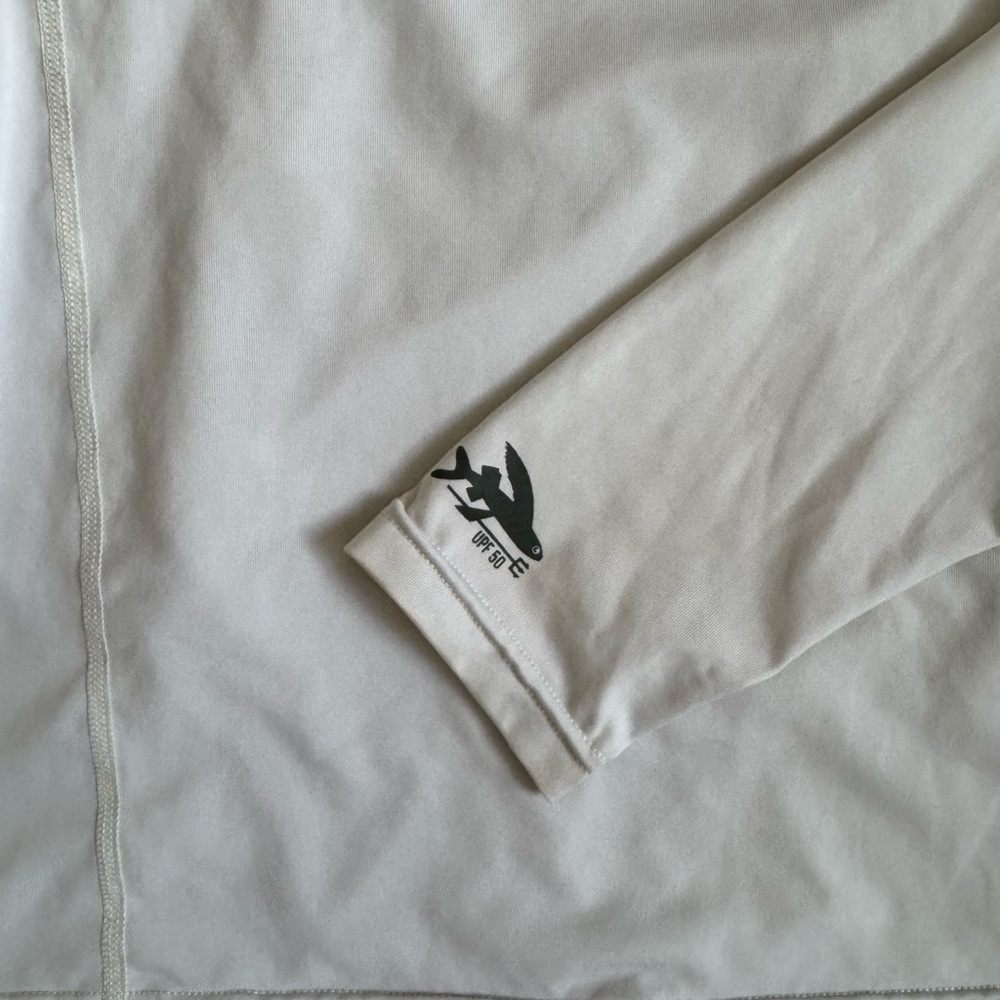 Patagonia Hooded Rashguard - Picture 2 of 6